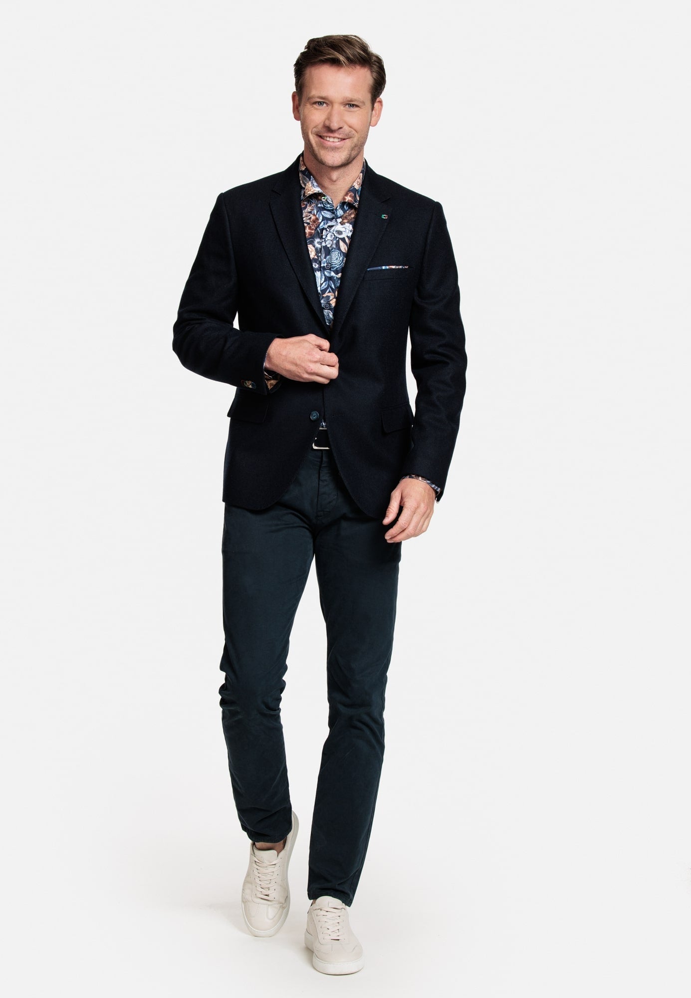 Giordano Dark Navy Wool Robert Blazer