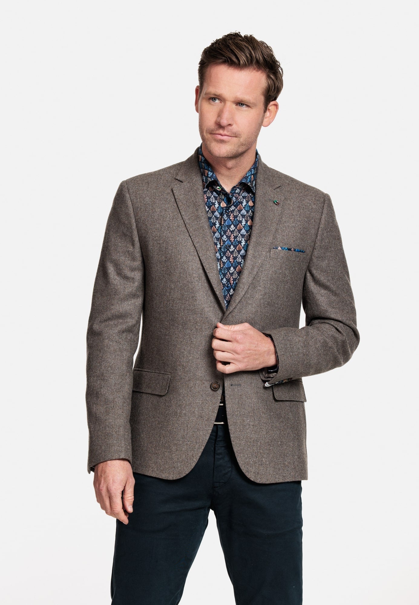 Giordano Dark Sand Wool Robert Blazer